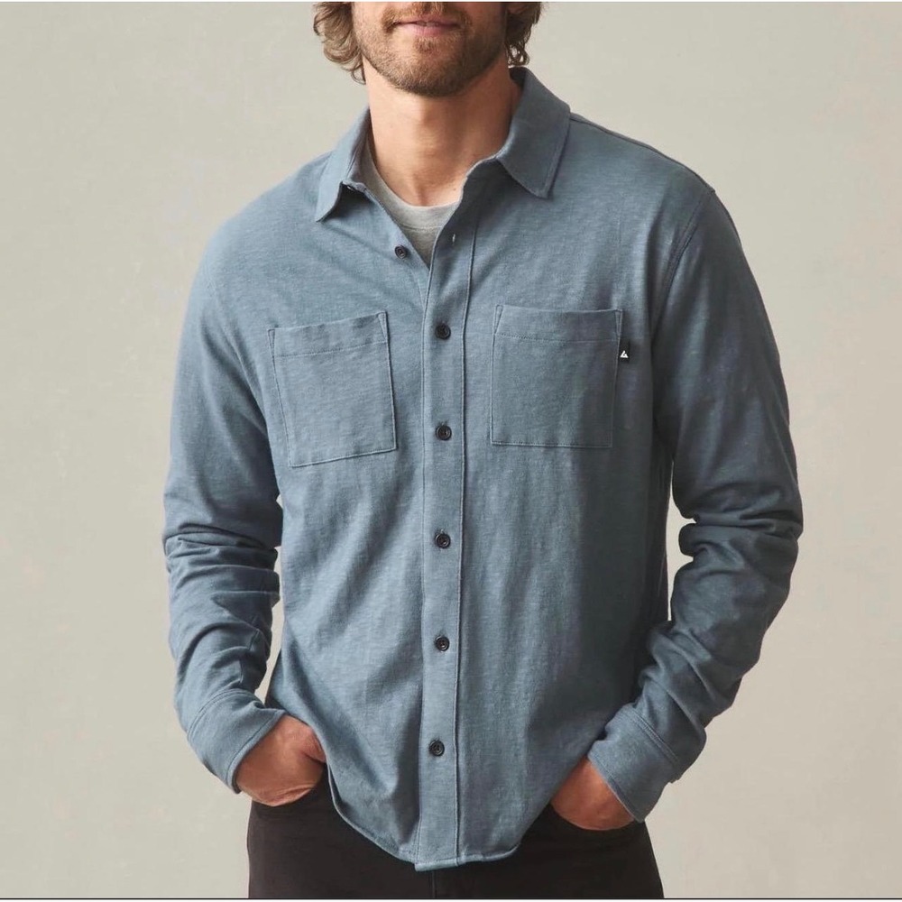 NWOT American Giant Mens Premium Slub Button Up Long Sleeve Shirt S Blue